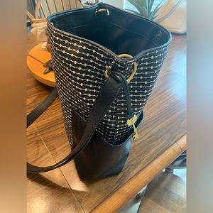 Great Fossil Shoulder Bag black/white excellent condition LAST CHANCE